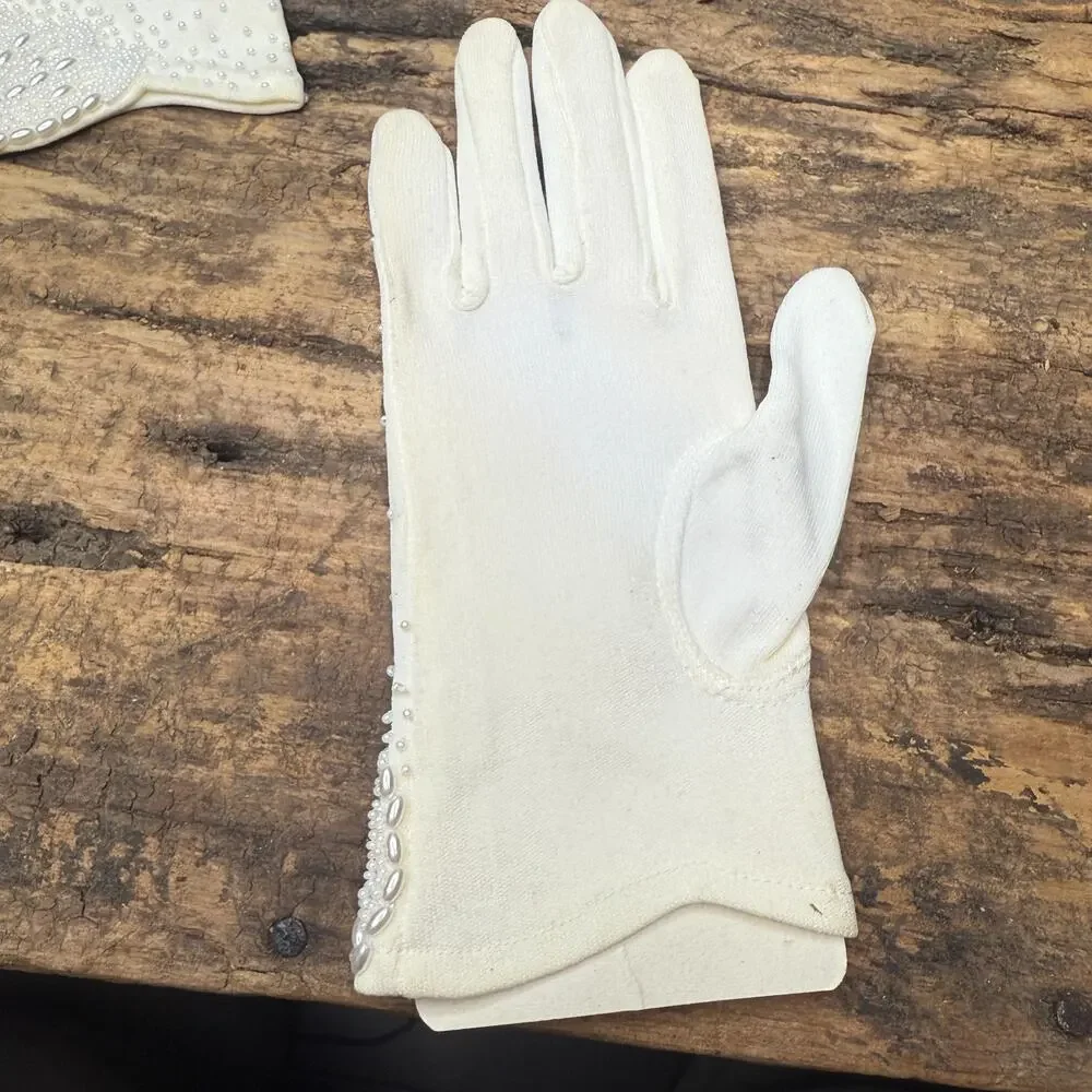 Vintage La Regale Ivory Pearl Beaded Nylon Stretch Gloves Original Box